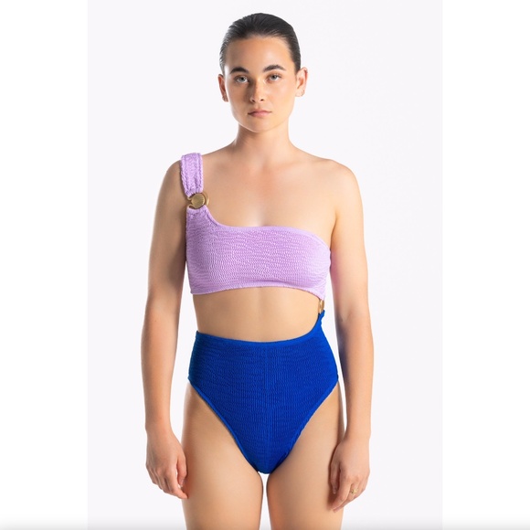 466. CLEONIE Scallop Maillot Lilac Atlantic Blue Cut Out One Piece Swimsuit $180 - Picture 1 of 4